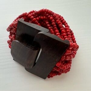 Beaded Wood Clasp Bracelet